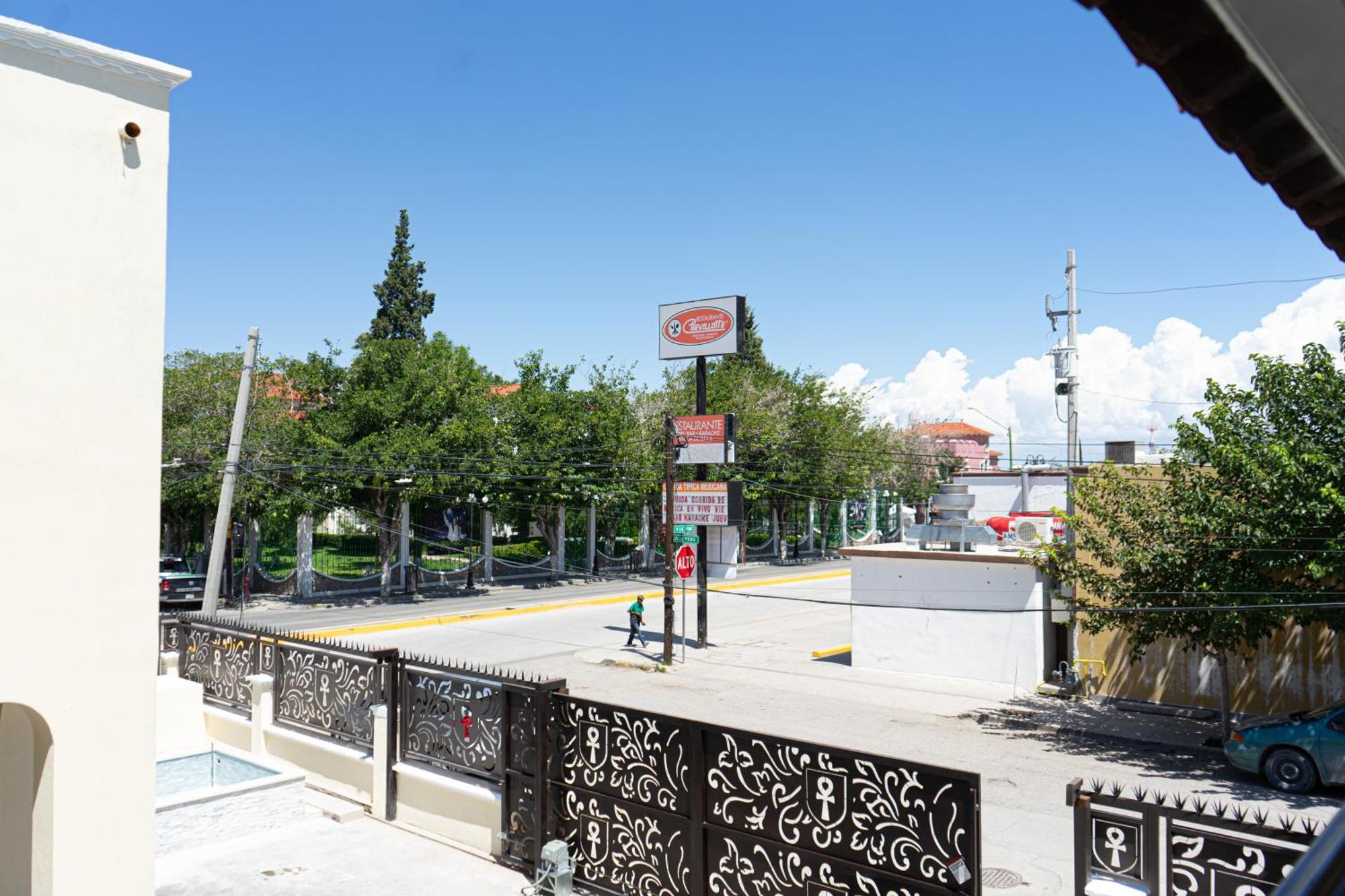 Apartament Luxury Lofts With Private Pool Ciudad Juárez Zewnętrze zdjęcie